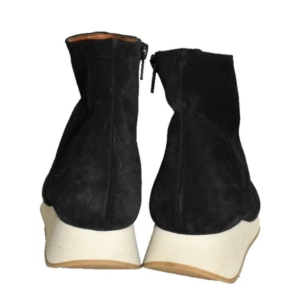 $450 CHIE MIHARA SUEDE POINTY TOE WEDGE BOOTIE BLACK ZIP COMFORT 39 (MG22) - Picture 5 of 8
